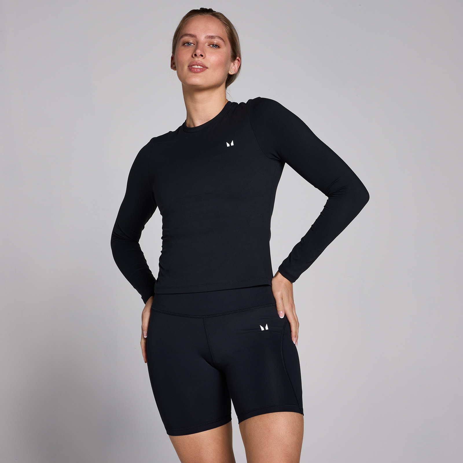 foto del prodotto maglia a maniche lunghe aderente mp tempo good da donna nera xxl