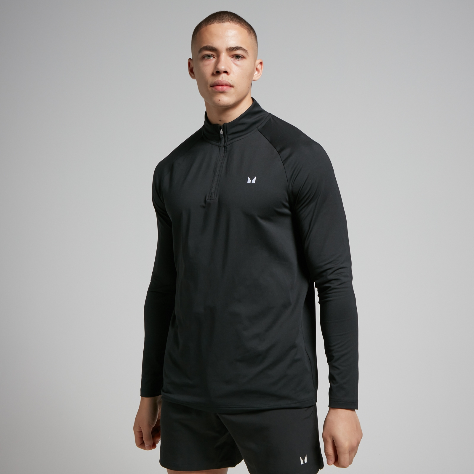 foto del prodotto maglia sportiva con cerniera 1 4 mp da uomo nera xl