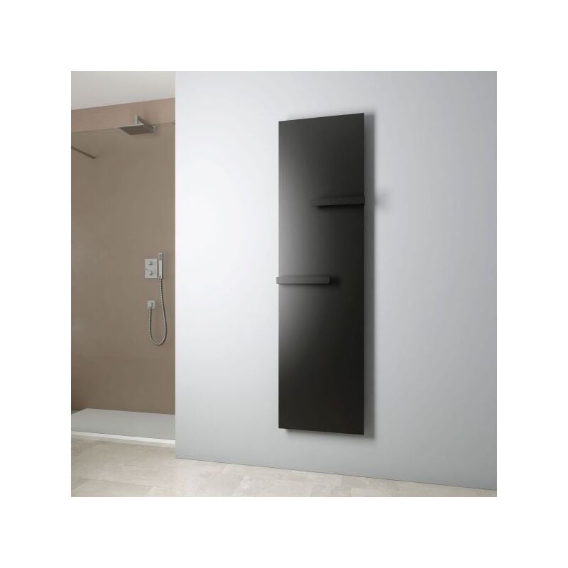 foto del prodotto magma radiatore termoarredo a pannello antracite modello abbraccio mm 1820x452 int. 380mm watt 838 delta t50. 2859