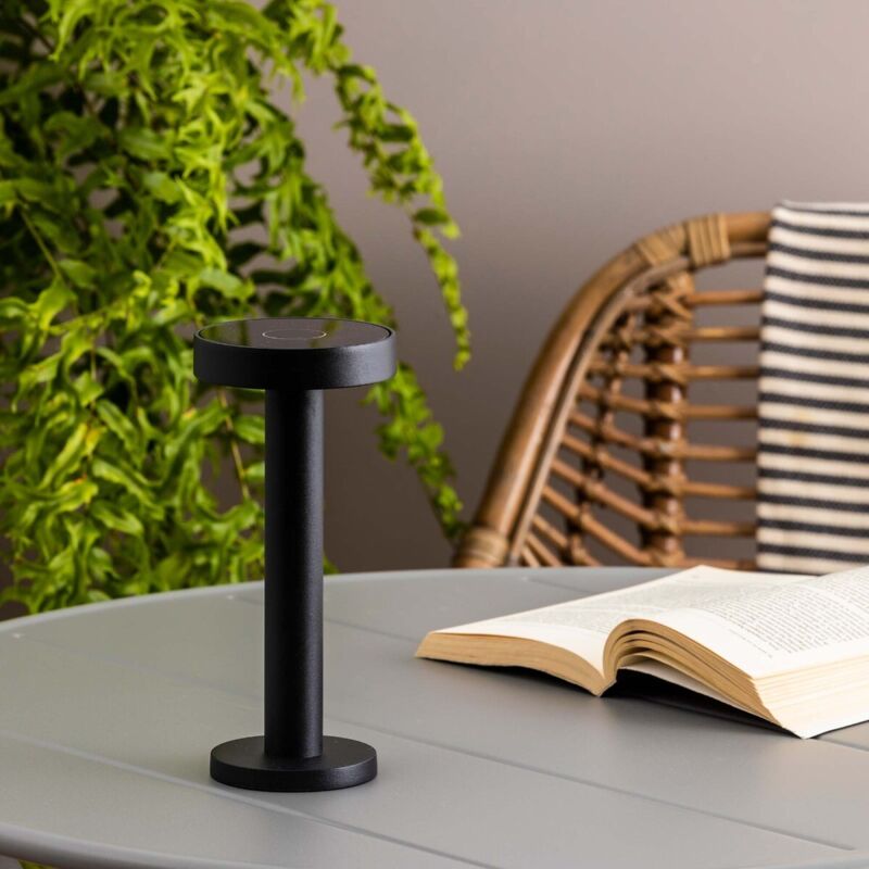 foto del prodotto mancu lampada portatile nera