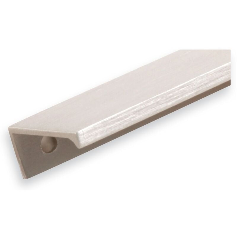 foto del prodotto maniglia lucata 320 340mm simil acciaio inox centrale brico