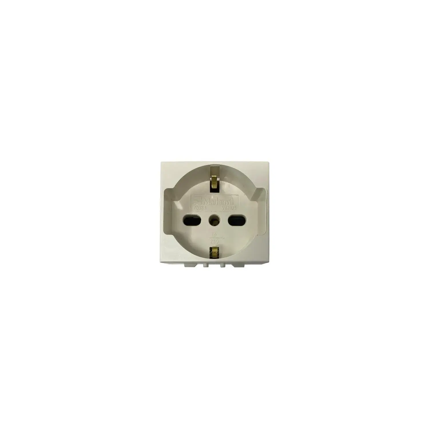 foto del prodotto marlanvil compatibile bticino magic presa schuko 10-16a