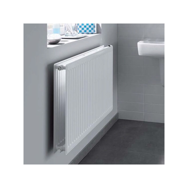 foto del prodotto matis re radiatori igiene acqua calda tipo10 altezza 500mm larghezza 500mm 257 watt ftv 10 500 500