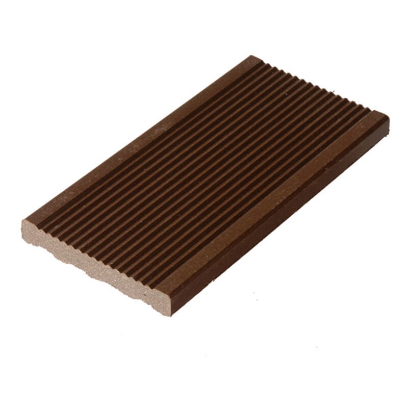 foto del prodotto mccover listello per esterni in legno composito colore rosso bruno, spessore 1cm, larghezza 5.5cm, lunghezza 200cm, superficie coperta in m2 4