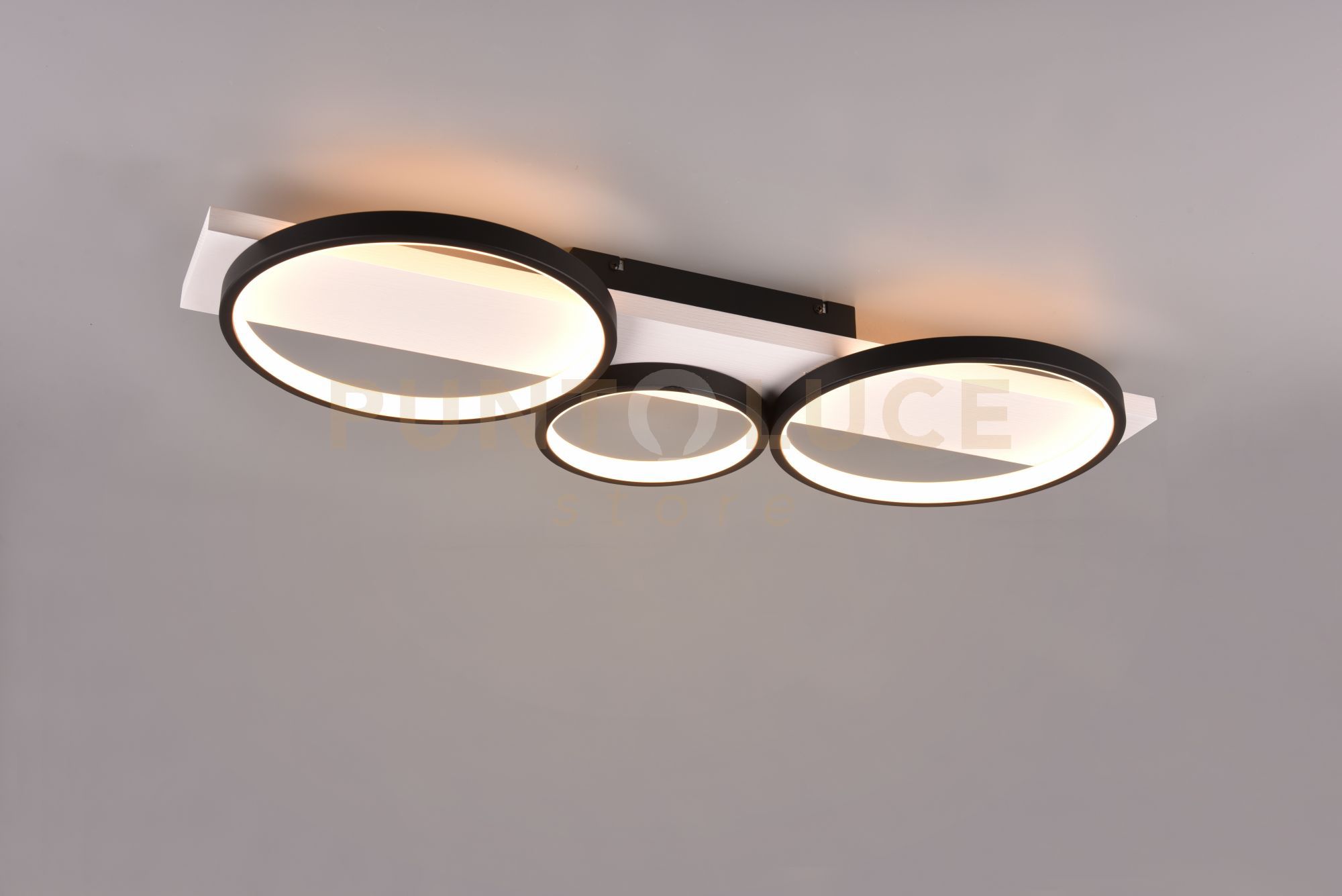 foto del prodotto medera plafoniera 3 cerchi metallo nero base legno bianco con dimmerazione ad interruttore l. 80cm led 33w 3800lm, 3000k