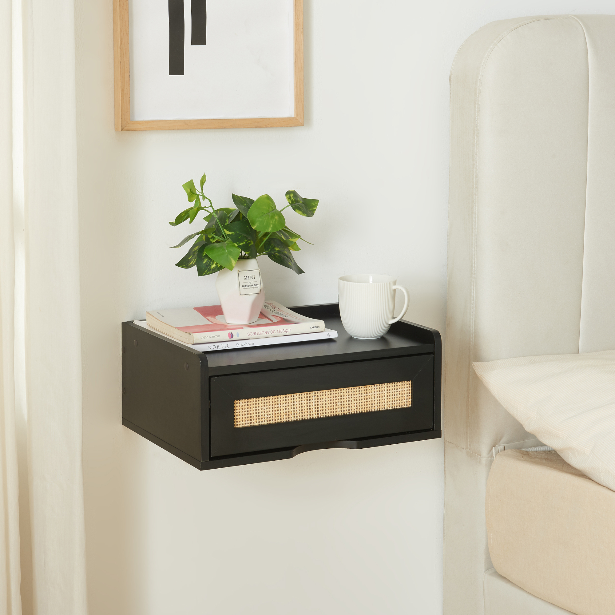 foto del prodotto mensola da parete ljureds con cassetto integrato 40 x 30 x 16,5 cm nero en.casa 