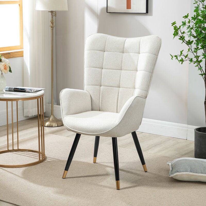 foto del prodotto meubles cosy poltrona con rivestimento in tessuto beige, struttura posteriore in metallo, sedile in compensato e gambe in metallo nero e oro in