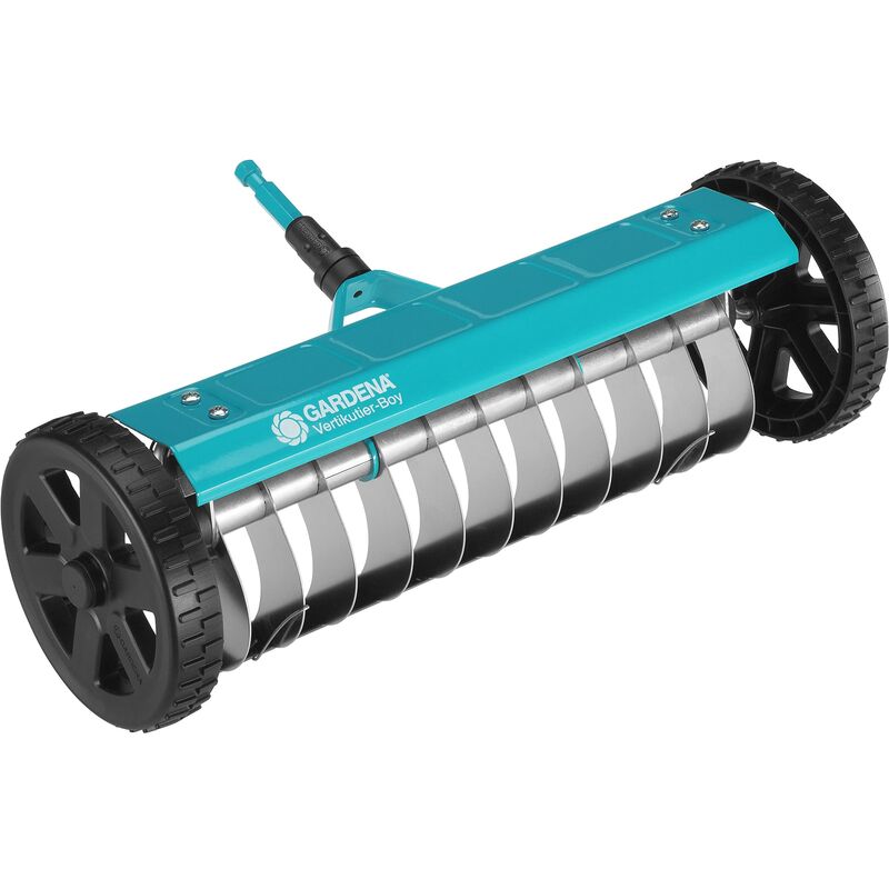 foto del prodotto miniaeratore su ruote combisystem scarificatore manuale per eliminare muschio, erbacce ed erba infeltrita, con ruote robuste 3395 20 gardena