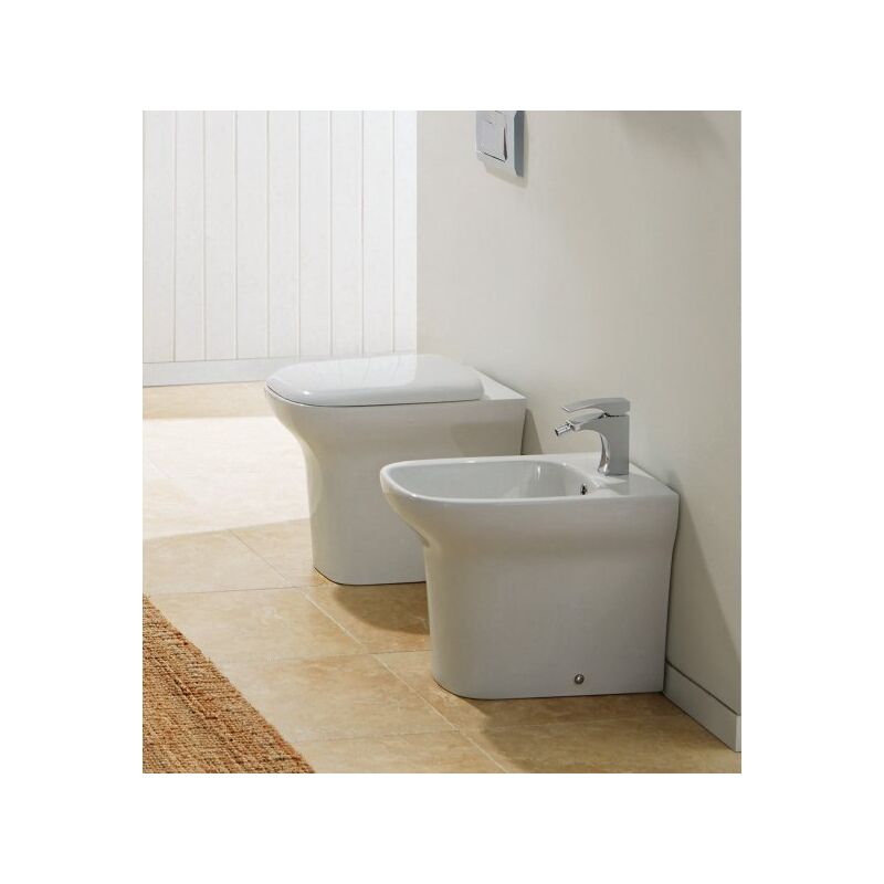 foto del prodotto mitepek wc filo muro con copriwater soft close mues wofly
