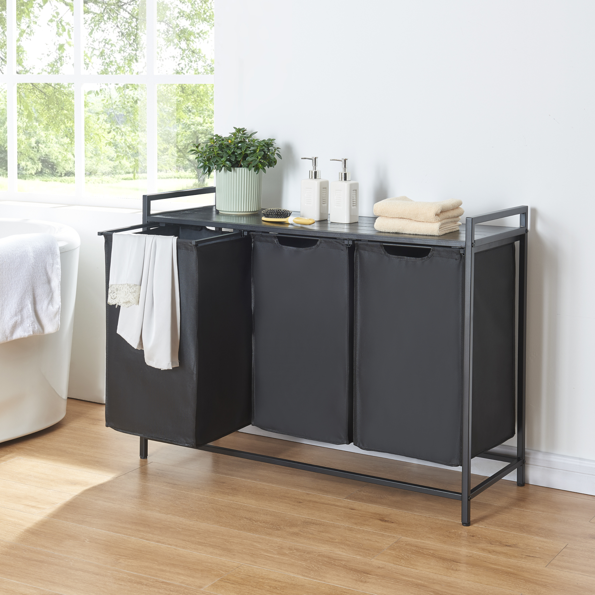 foto del prodotto mobile portabiancheria saltvik sacchi rimovibili capienza 3x 45 l nero en.casa 