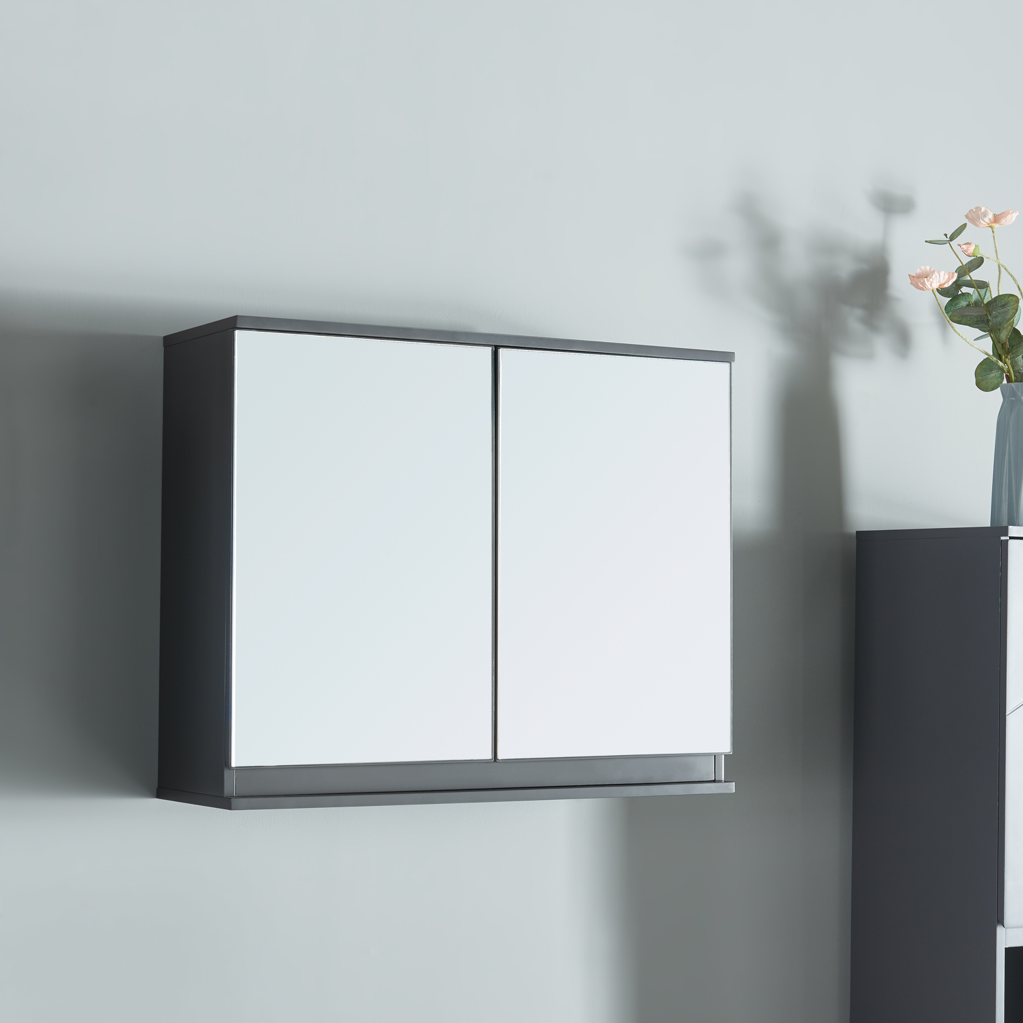 foto del prodotto mobiletto da parete overath per bagno con 2 ante a specchio 50x60x20 cm grigio en.casa 