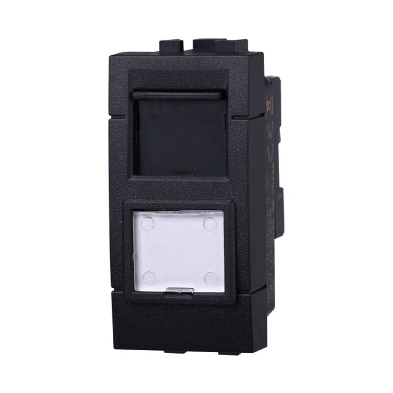 foto del prodotto modulo connettore di rete rj45 8 pin utp cat 5e 1p nero compatibile bticino serie living ettroit