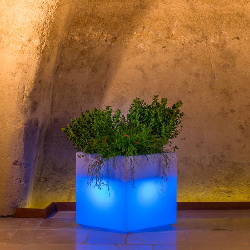 foto del prodotto monacis vaso luminoso cube per decorazione esterno e giardino made in italy 80 cm verde con cavo