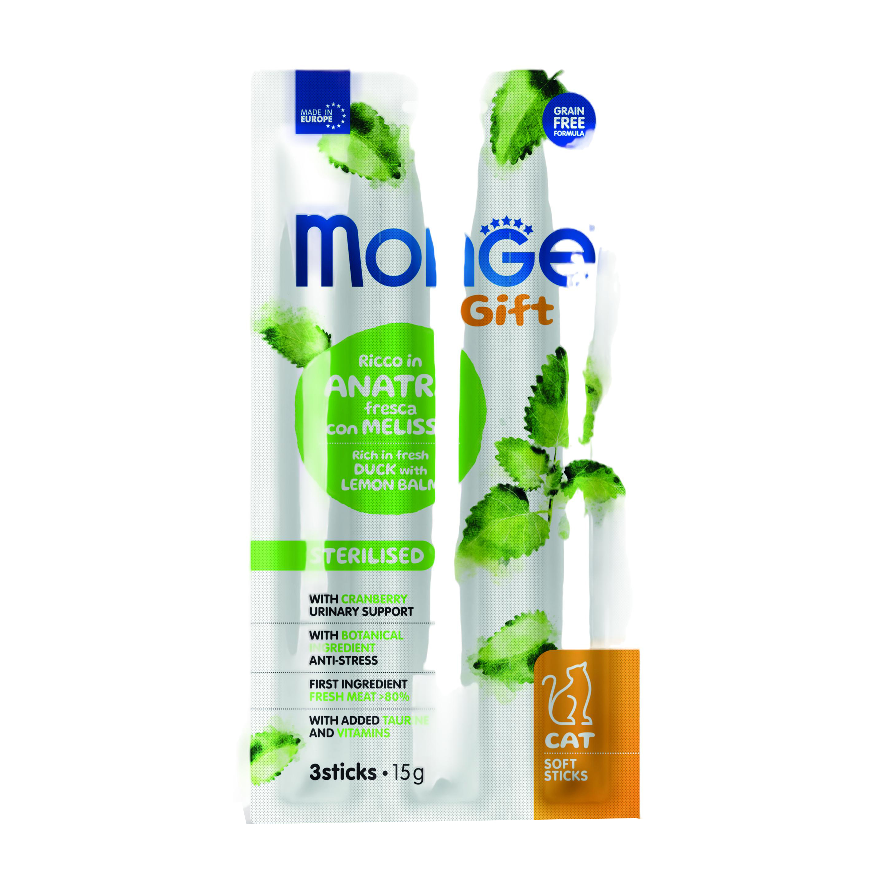 foto del prodotto monge cat soft sticks gift sterilised ricco in anatra fresca con melissa e mirtilli rossi 15 g