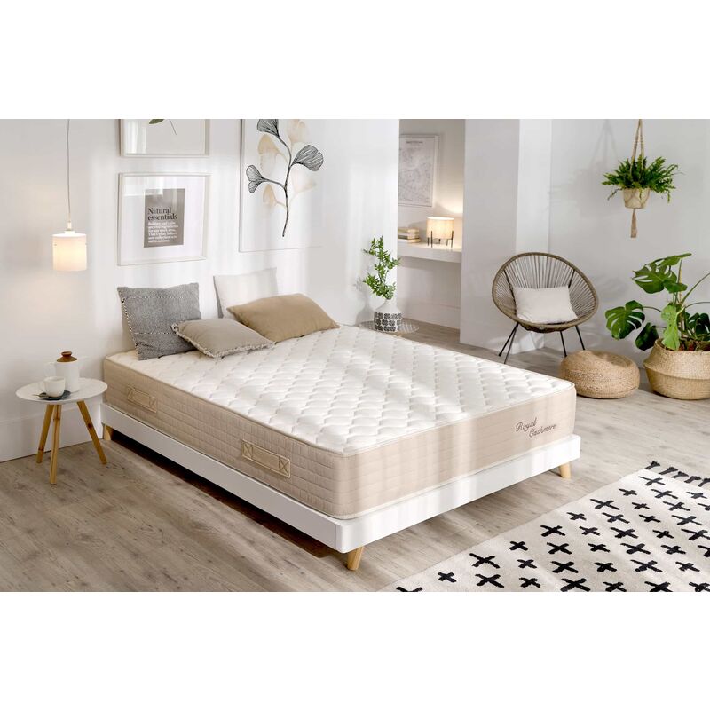 foto del prodotto moonia materasso viscoelastico royal cashmere, 180x200cm