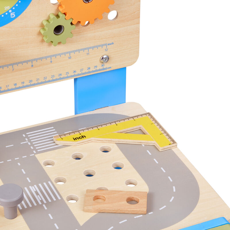 foto del prodotto mophorn banco da lavoro giocattolo per bambini con 62 pezzi, realizzato in legno, dimensioni 398 x 340 x 690 mm, adatto a bambini dai 3 anni in su.