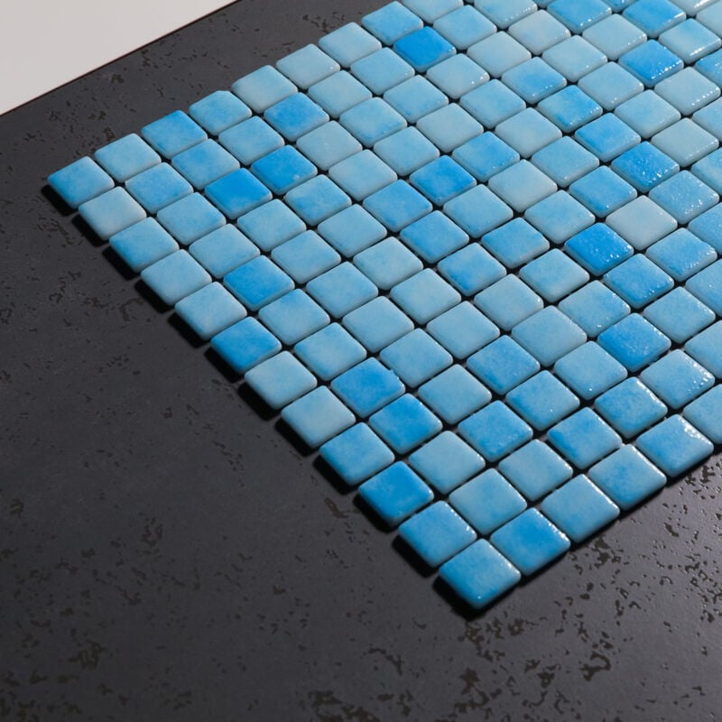 immagine 0 del prodotto mosaico in vetro pressato su rete per piscina 32.5cm x 51.5cm caribbean pool