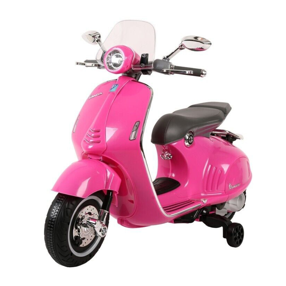 foto del prodotto moto elettrica per bambini piaggio vespa 946 12v con parabrezza rosa