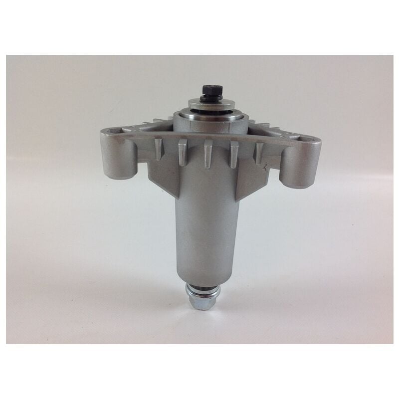 foto del prodotto mozzo portalama trattorino tagliaerba compatibile ayp husqvarna 532 165579