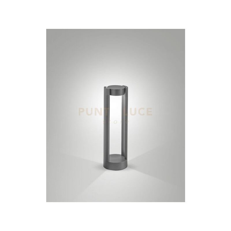 foto del prodotto nagi paletto grigio scuro da giardino 9w 3000k 722lm orientabile