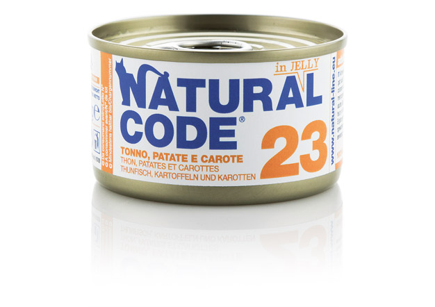 foto del prodotto natural code acqua di cottura in jelly 85 gr 23 tonno, patate e carote confezione da 24 pezzi cibo umido per gatti 1 ordine scegli lo sconto bzr5 bzr20 200 punti fedelt 