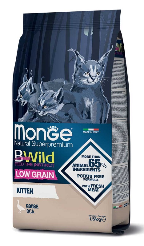 foto del prodotto natural superpremium bwild low grain per gatti kitten con monge