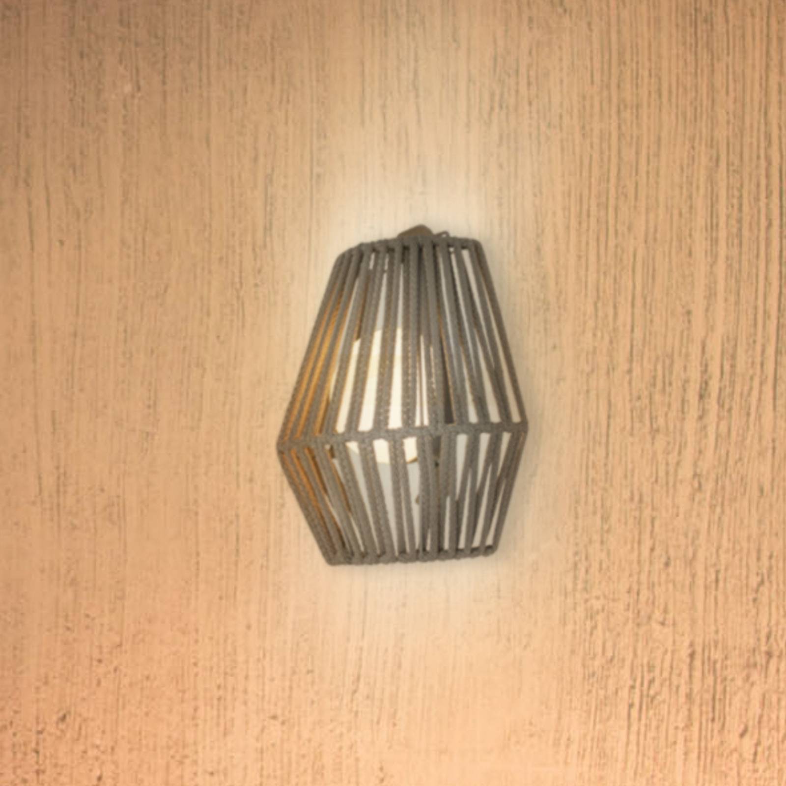 foto del prodotto newgarden conta applique da esterno ricaricabili a led, tortora