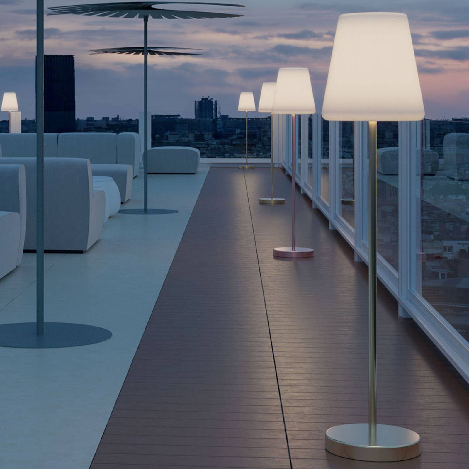 foto del prodotto newgarden lola slim 120 lampada da terra solare antracite