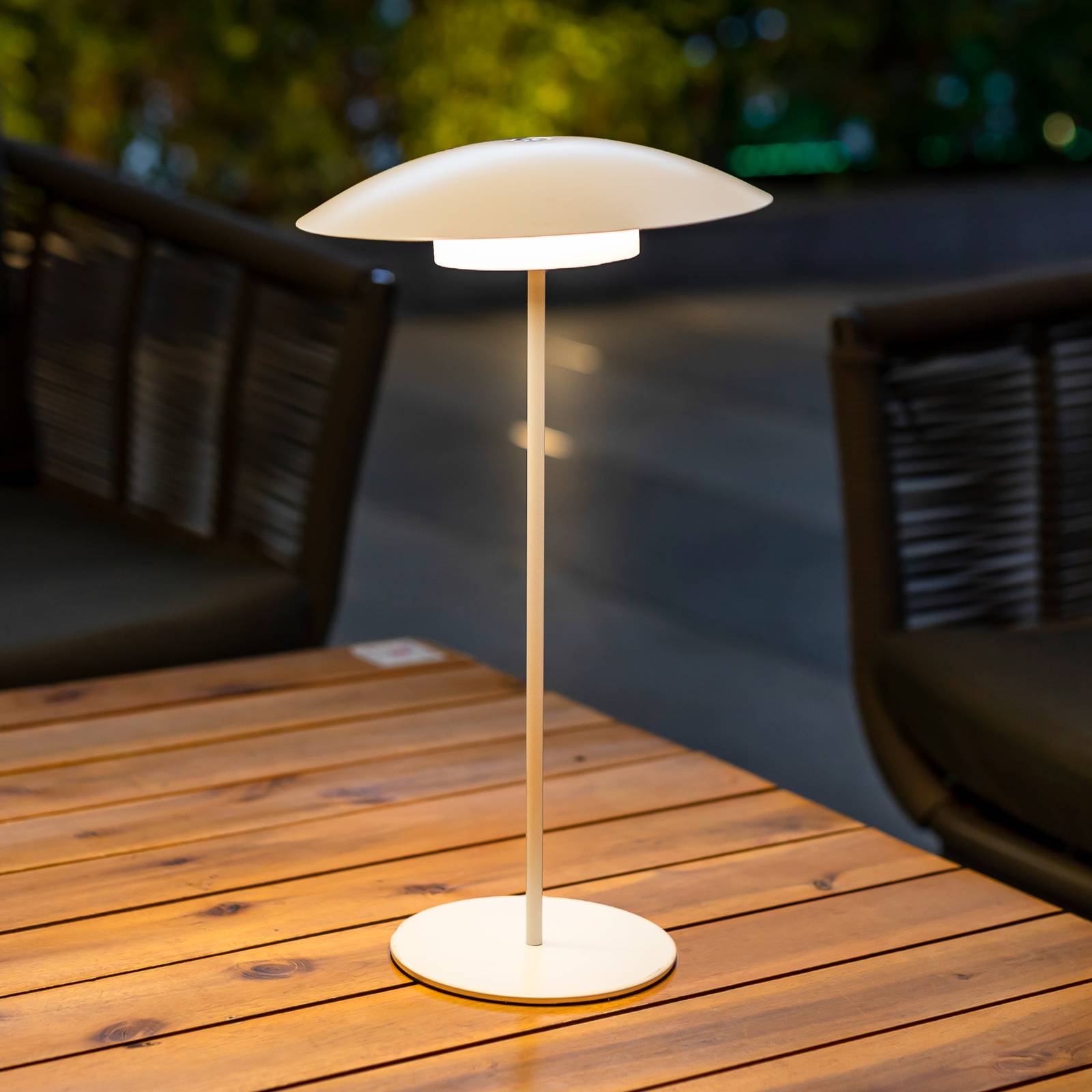 foto del prodotto newgarden sardinia lampada ricaricabile a led ip44 bianco 40 cm