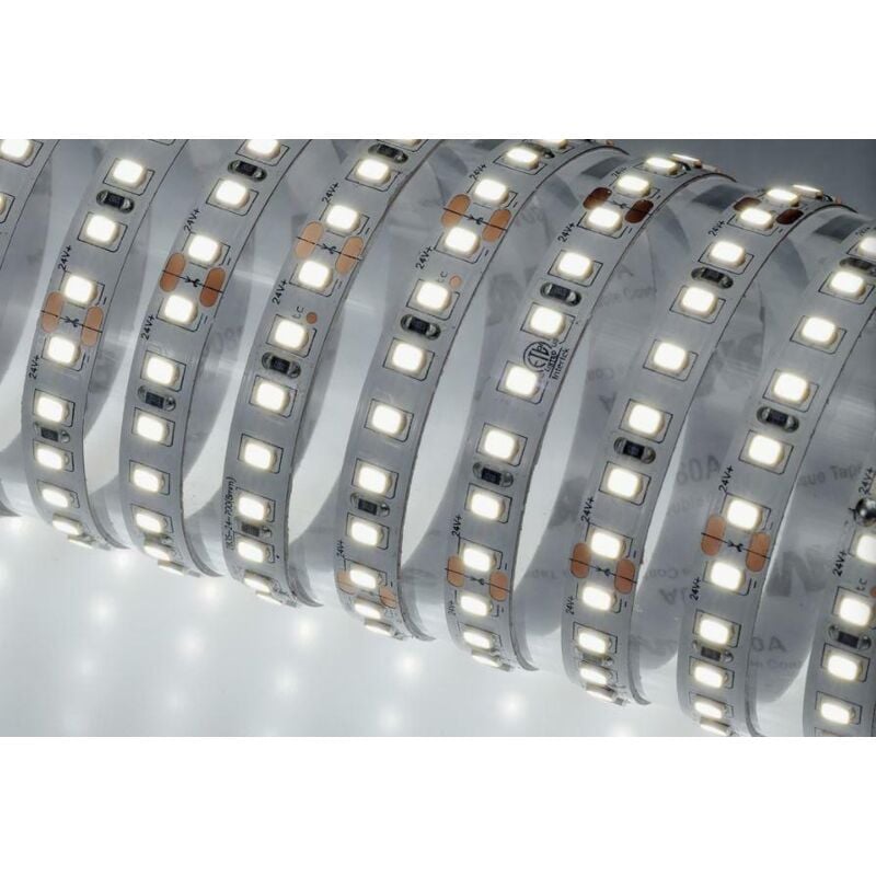 foto del prodotto nobile illuminazione nobile 5 metri di striscia led da interno 140 led m 3000k 70042 c