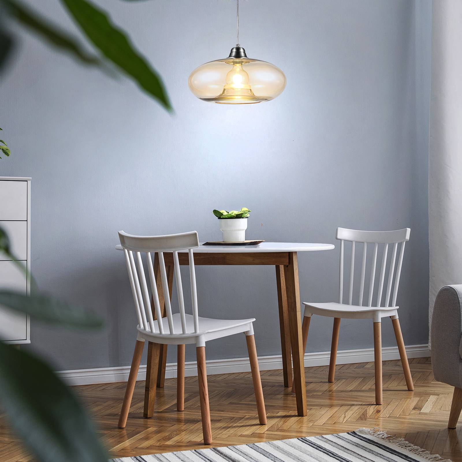 foto del prodotto nowa lampada a sospensione lille con vetro, ambra