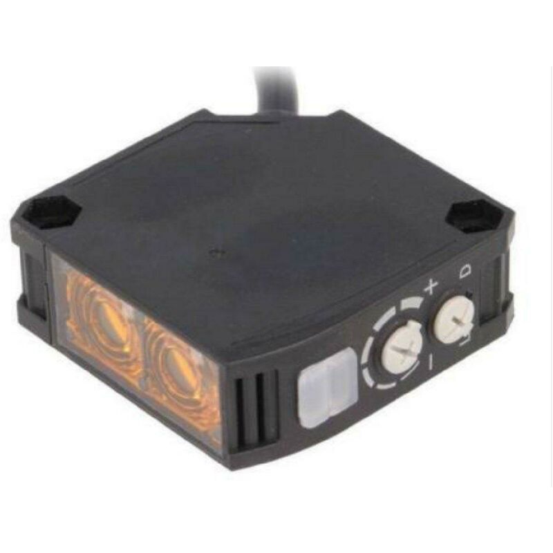 foto del prodotto omron - sensore fotoelettrico a riflessione c.c. c.a. 7m rele' e3jkrr112m