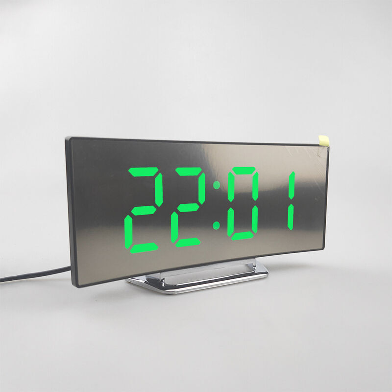 foto del prodotto orologio elettronico di superficie creativo orologio led a grande schermo verde