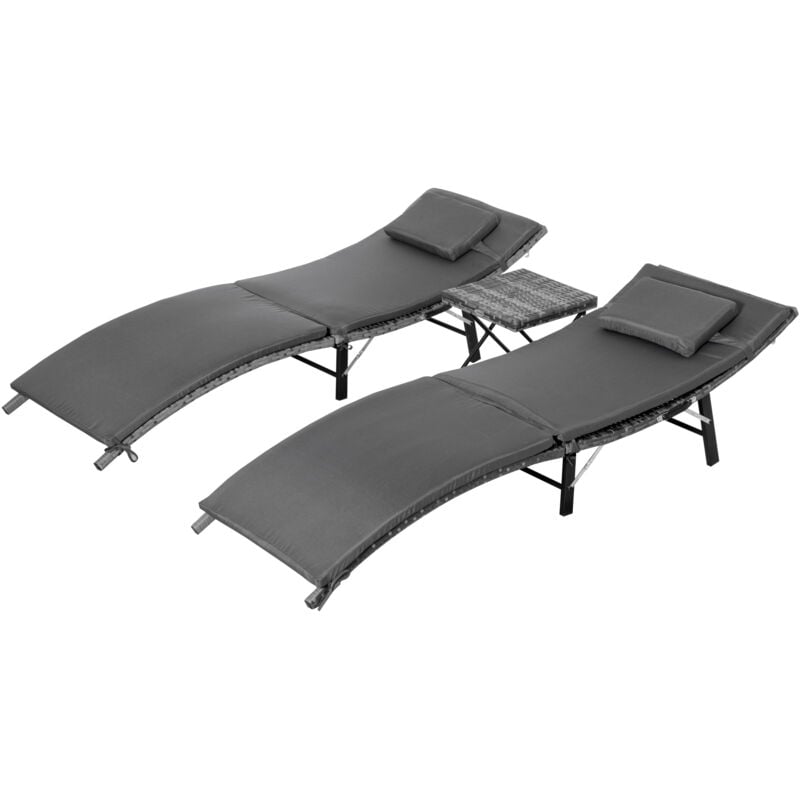 foto del prodotto outsunny set 3 pezzi lettini prendisole, tavolino pieghevoli in rattan