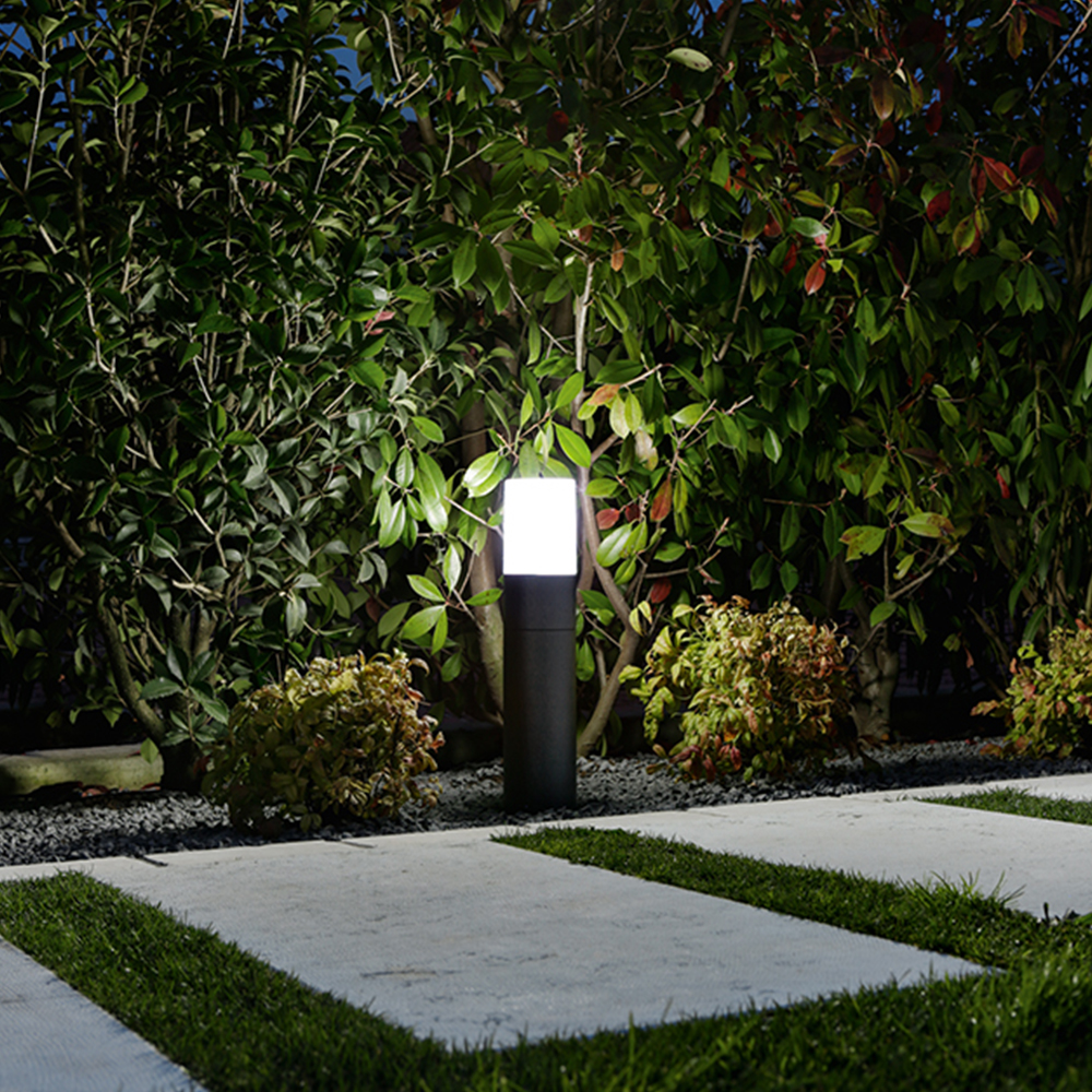 foto del prodotto paletto esterno contemporaneo match alluminio grigio vetro 1 luce e27 h50