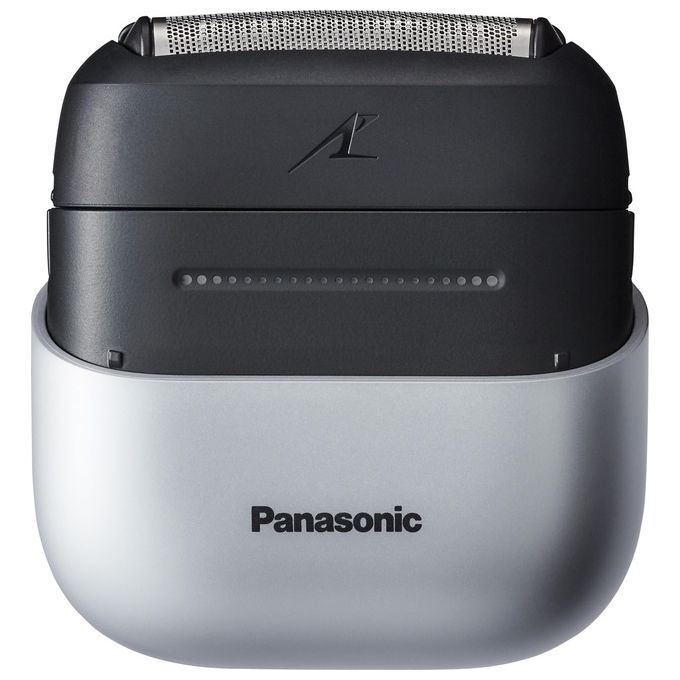 foto del prodotto panasonic es cm3bks503 rasoio elettrico ultracompatto ricaricabile wet e dry con 3 lame colore nero e argento