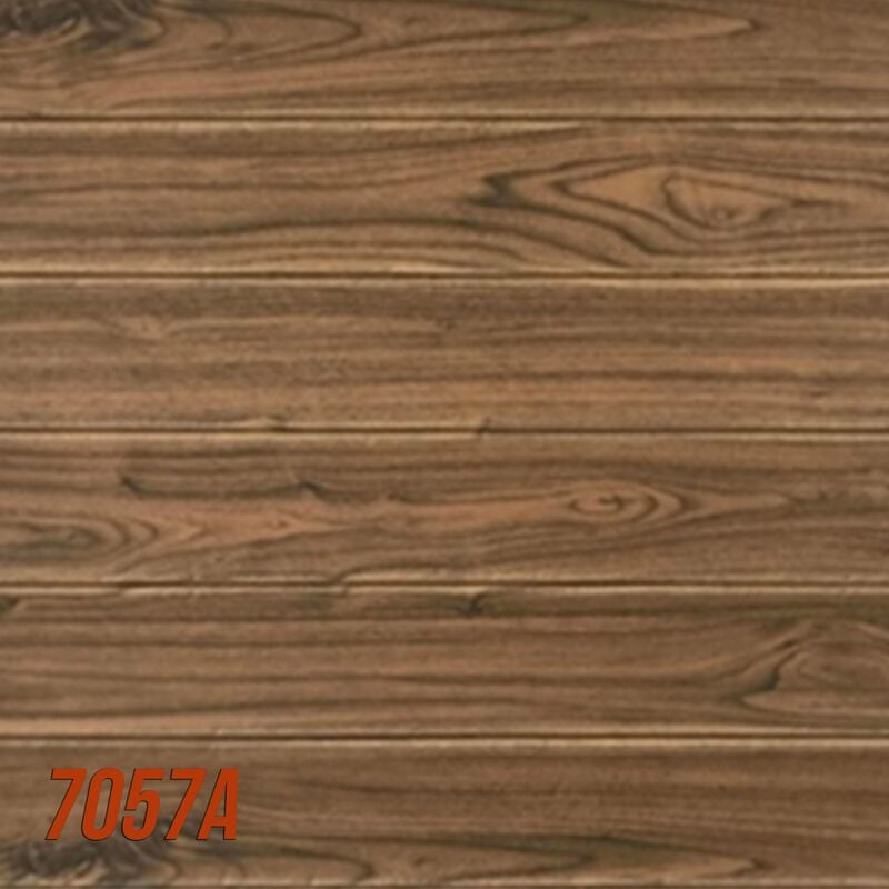 foto del prodotto pannelli 3d autoadesivi in pe 70x70cm mattoni o legno resistenti, isolanti, idrorepellenti, economici legno scuro 7057a