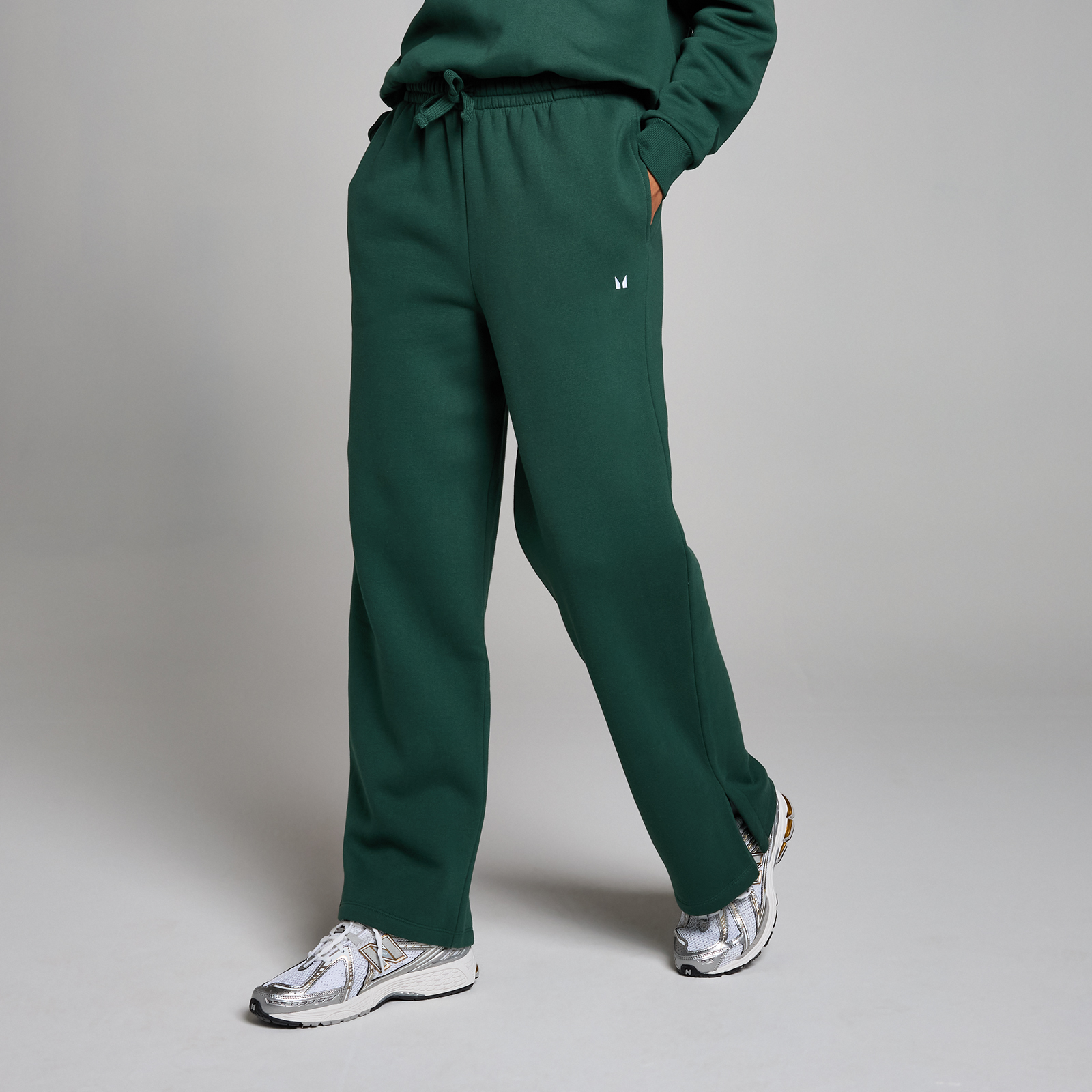 foto del prodotto pantaloni da jogging a taglio dritto mp basics da donna verde racing s