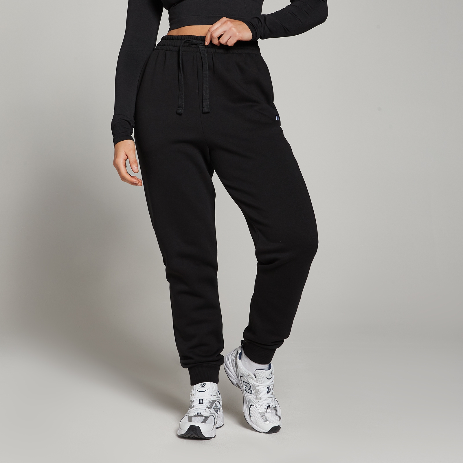 foto del prodotto pantaloni da jogging vestibilit regolare mp basics da donna neri xs