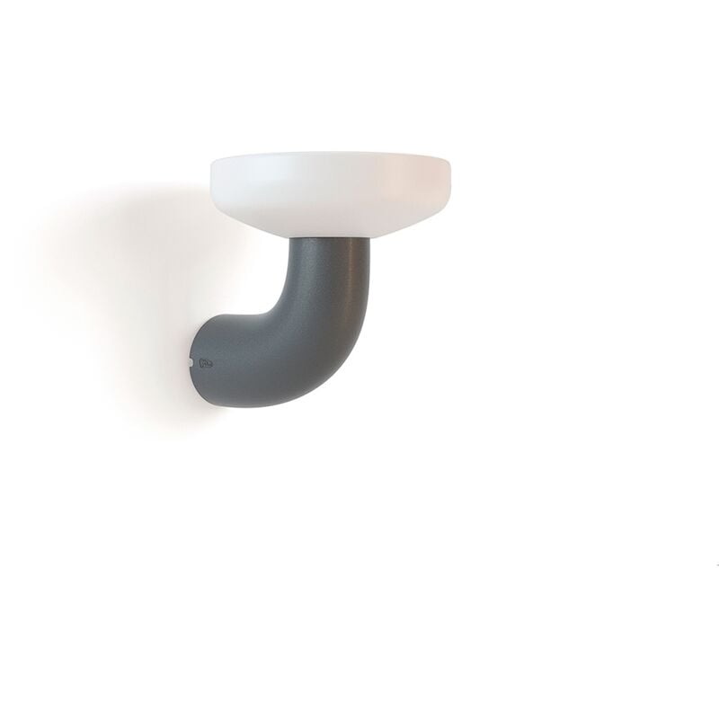 foto del prodotto paquita wall lampada da parete senza installazione. carica solare e luce led bianca neutra da 4000k. prodotto in spagna