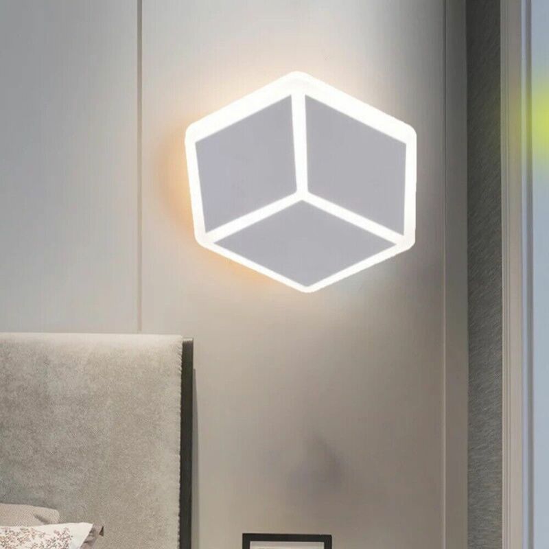 foto del prodotto partenopea utensili applique lampada da parete muro led a 12w moderna cubo effetto 3d cambia 3 luci