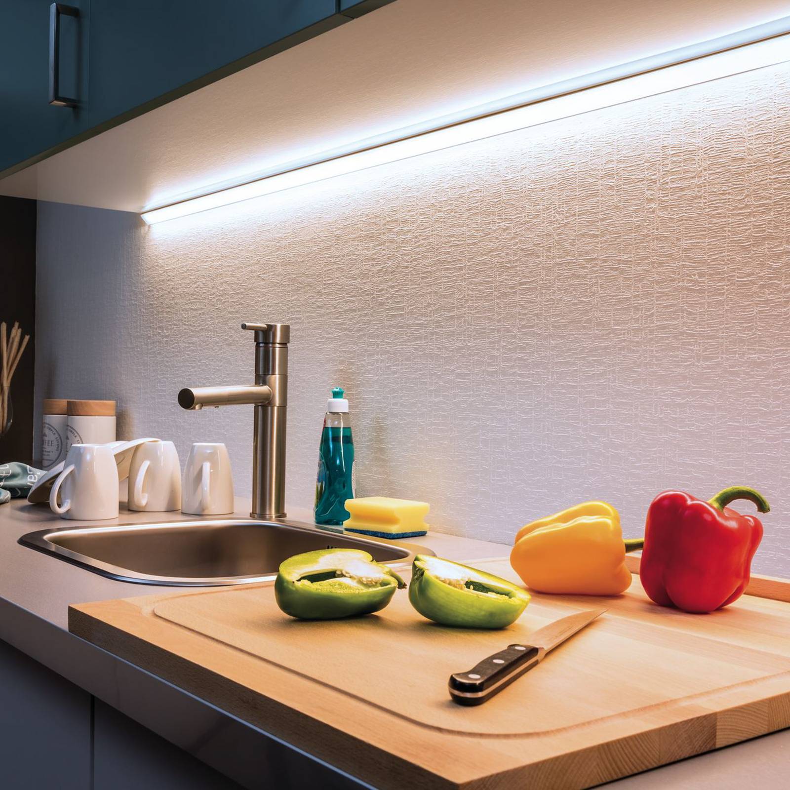 foto del prodotto paulmann maxled 1000 strip ip44 1m bianco freddo