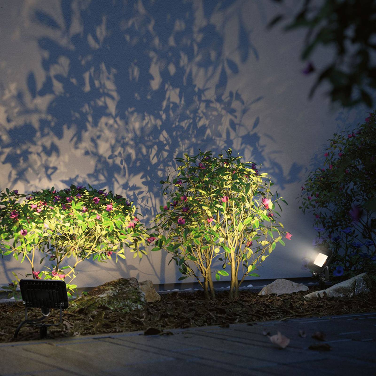 foto del prodotto paulmann plug shine proiettore con picco 6,8w