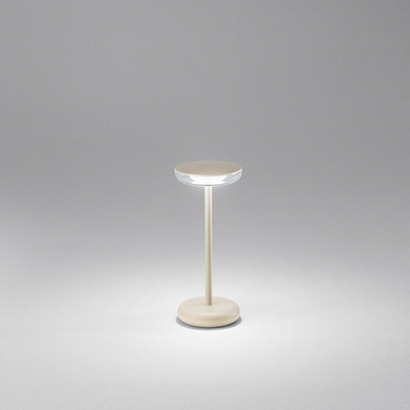 foto del prodotto perenz lampada da tavolo soap led 2w 188lm 3000k ricaricabile a batterie colore sabbia