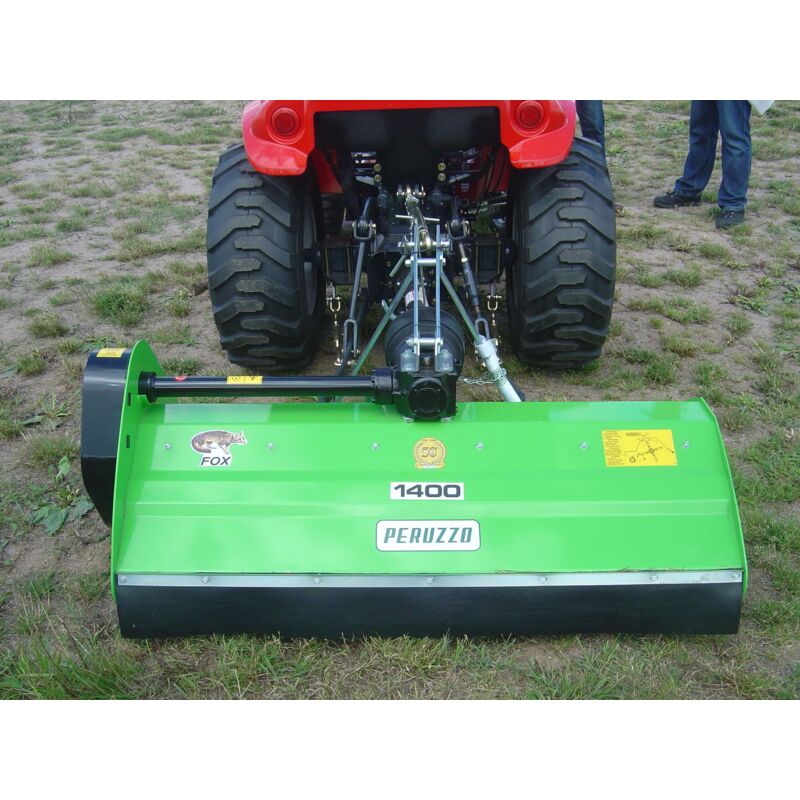 foto del prodotto peruzzo trinciaerba posteriore fox 1400 44 mazze taglio 1340 mm