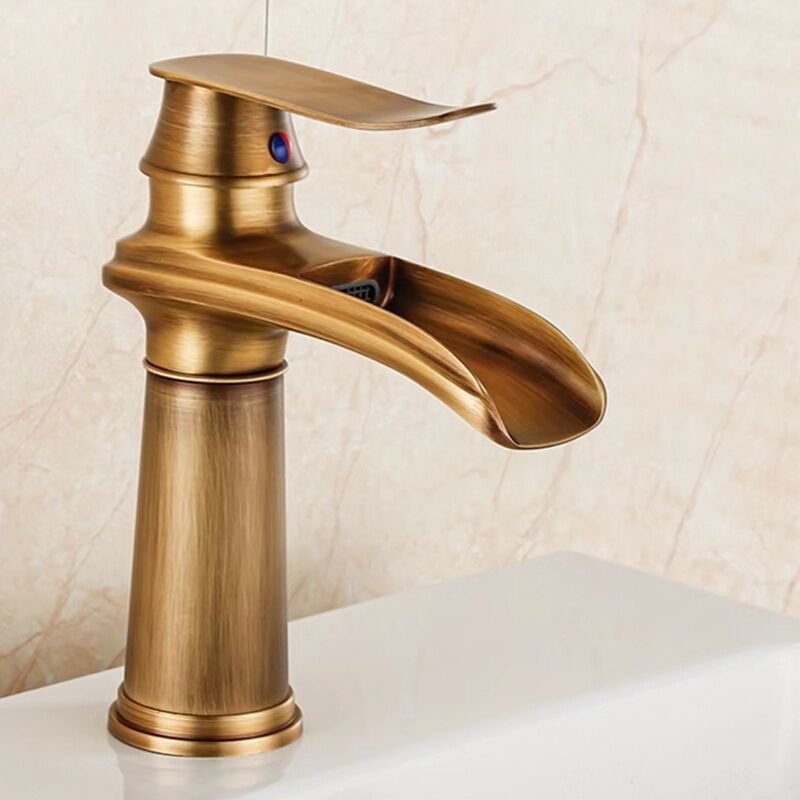 foto del prodotto petites ecrevisses rubinetto da bagno a cascata design moderno miscelatore monocomando per lavabo acqua calda e fredda disponibile bronzo