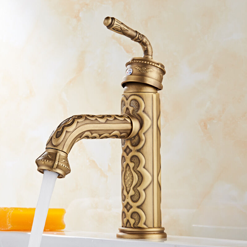 foto del prodotto petites ecrevisses rubinetto da bagno vintage in ottone miscelatore monocomando per lavabo acqua calda e fredda