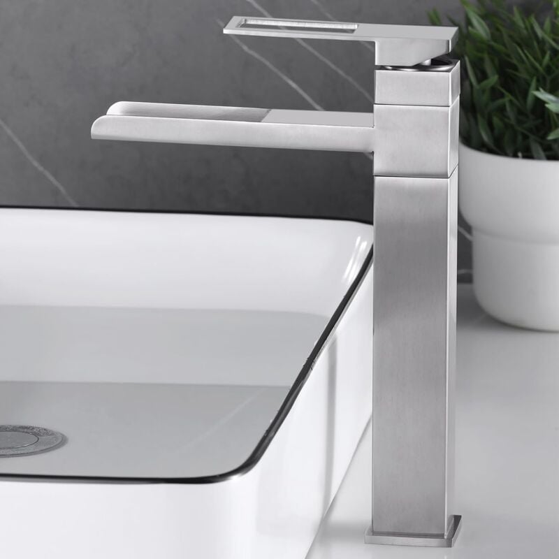 foto del prodotto petites ecrevisses rubinetto per lavabo cascata rotazione a 360 rubinetto per bagno acqua calda e fredda argento