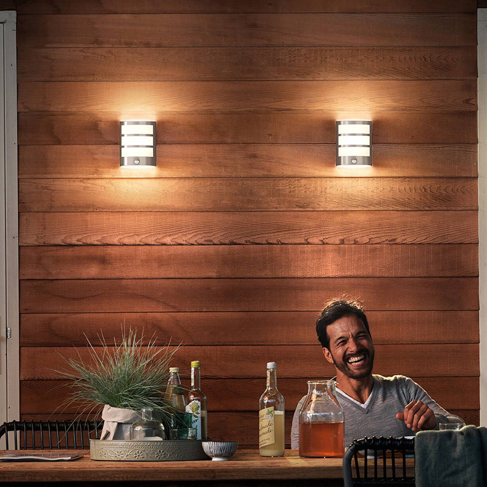 foto del prodotto philips applique da esterno a led python ue, grigio, sensore