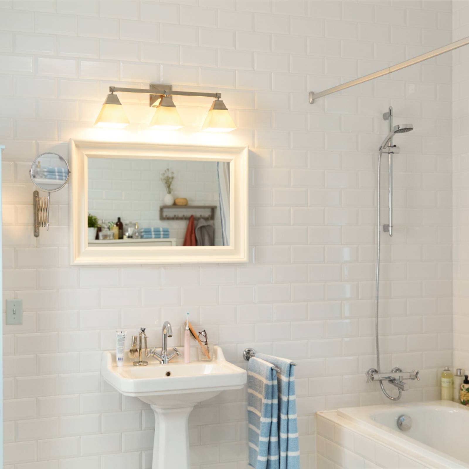 foto del prodotto philips e27 lampadina led con testa specchiata 7,2w bianco caldo